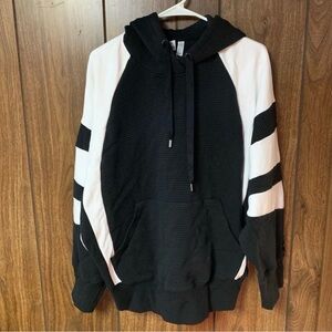 NEW Adidas CD6880 Women originals EQT Hoodie LS shirts black white SIZE M